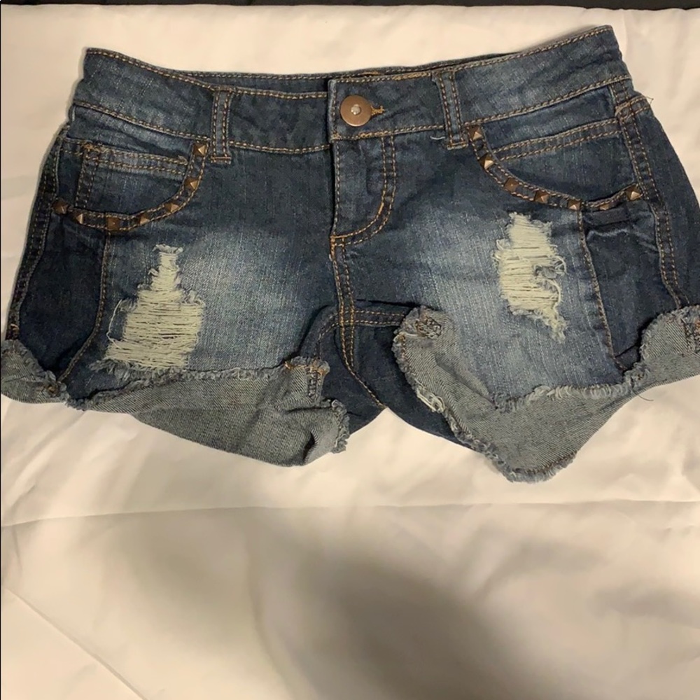 Distressed shorts